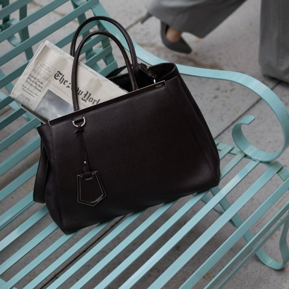Genuine Fendi 2Jours Medium‑Large Tote Very Good Condition (Dust Bag Included)